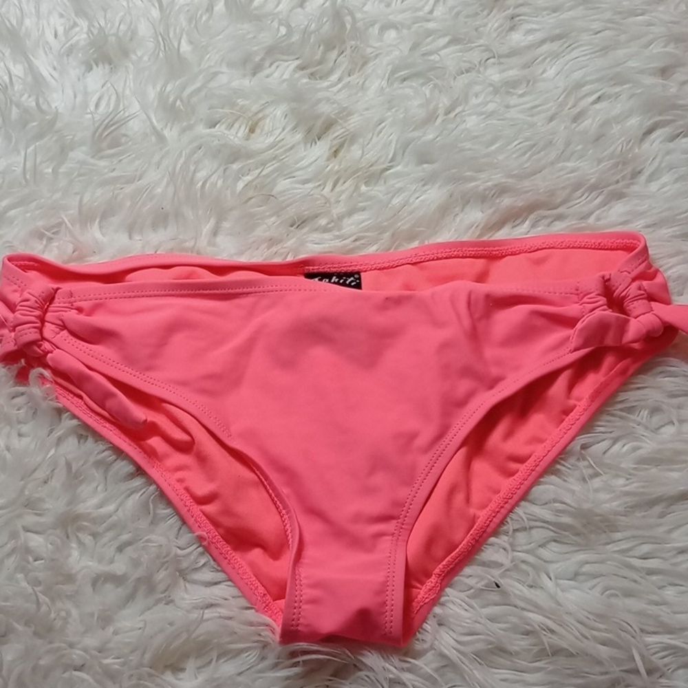 Tahiti womans swimsuit bottom half Sz M
